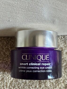 Clinique smart clinical repair eye cream